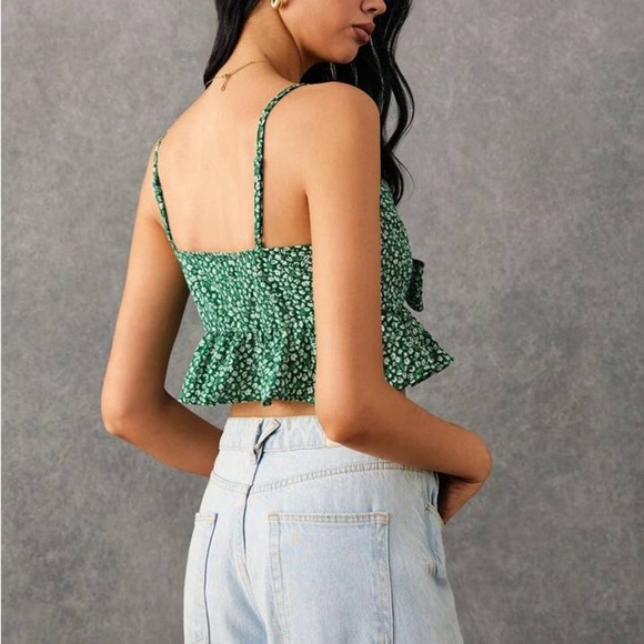 Shein Floral Tie Front Cami Top - Picture 3 of 8